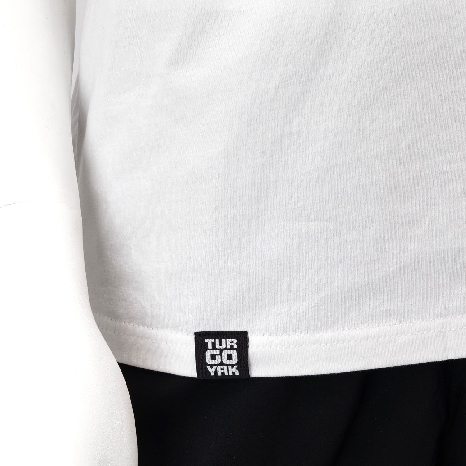 Футболка Тургоякский алфавит хб белый (2)
